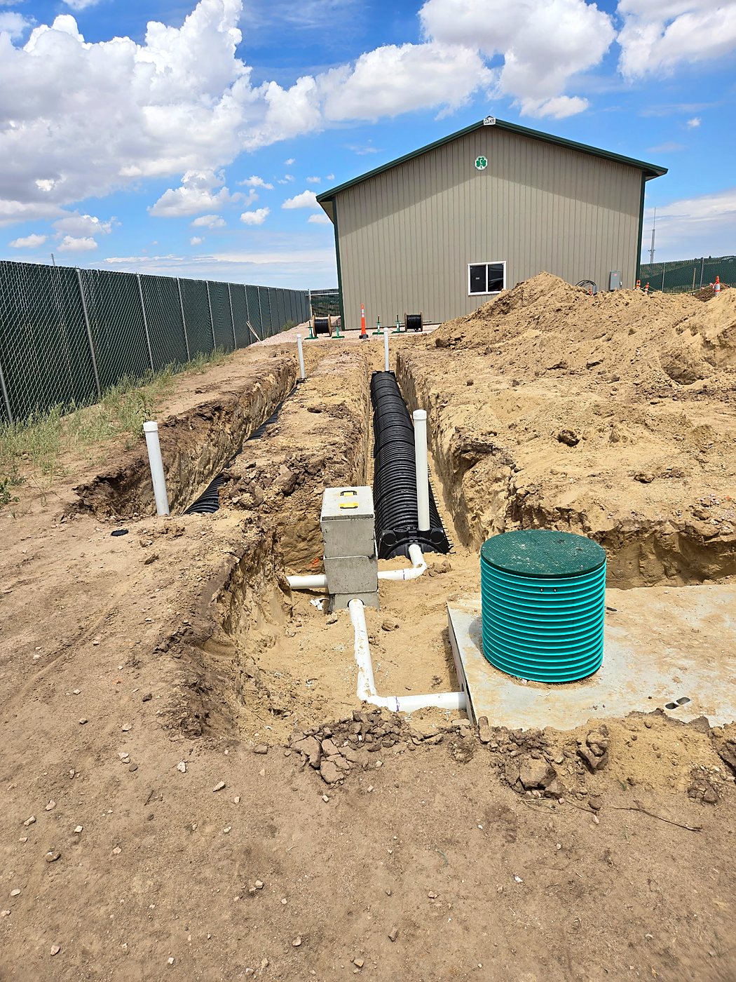 Completed drainfield, distribution box & riser